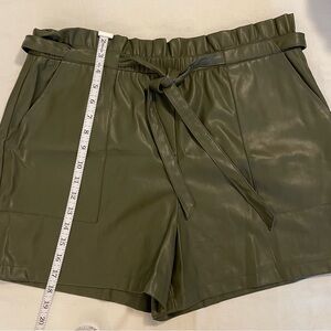 High Waist Olive Green Women's Shorts